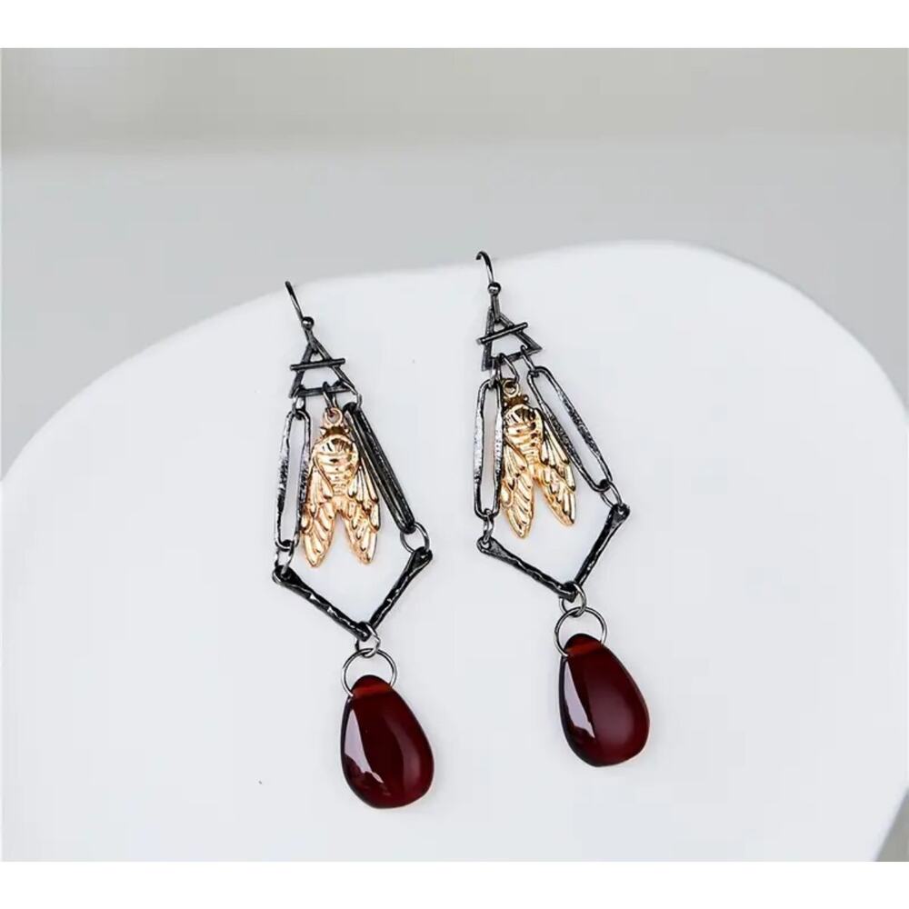 Geometric Drop Fly Bee Earrings Amber Stone NEW Whimsigoth Insect Gothic Witchy